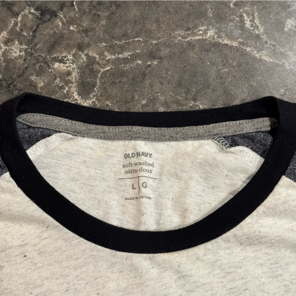 Old Navy Long Sleeve Baseball Tee (Large) - Picture 3 of 6